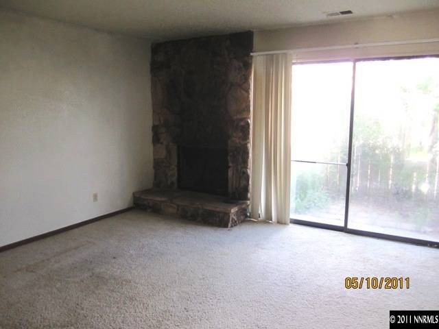 13994 Lear Boulevard Reno, NV 89506 - Photo 6 of 13 Photo 6