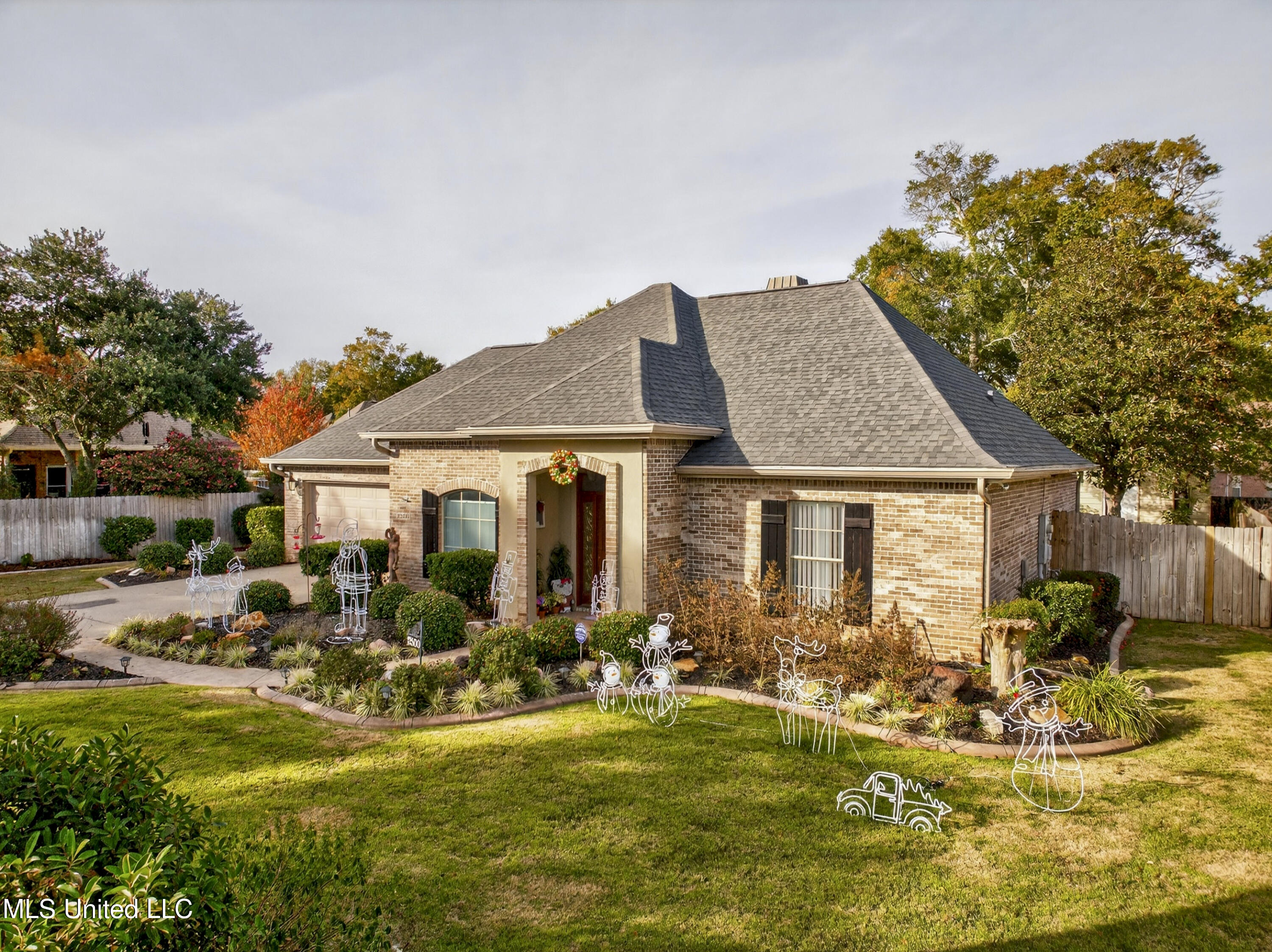 2500 Old Bay Road Biloxi, MS 39531 - Photo 1 of 48 New-3