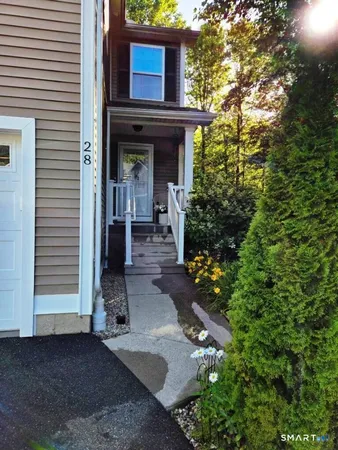 $399,900 | 2118 Meriden-Waterbury Turnpike, Unit 28, Southington, CT 06444