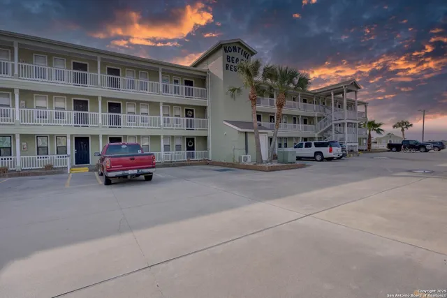 $195,000 | 2290 North Fulton Beach Road, Unit 315, Rockport, TX 78382