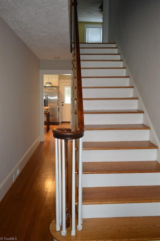 2808 Siloam Road Mount Airy, NC 27030 - Photo 13 of 29 Gallery Image 13