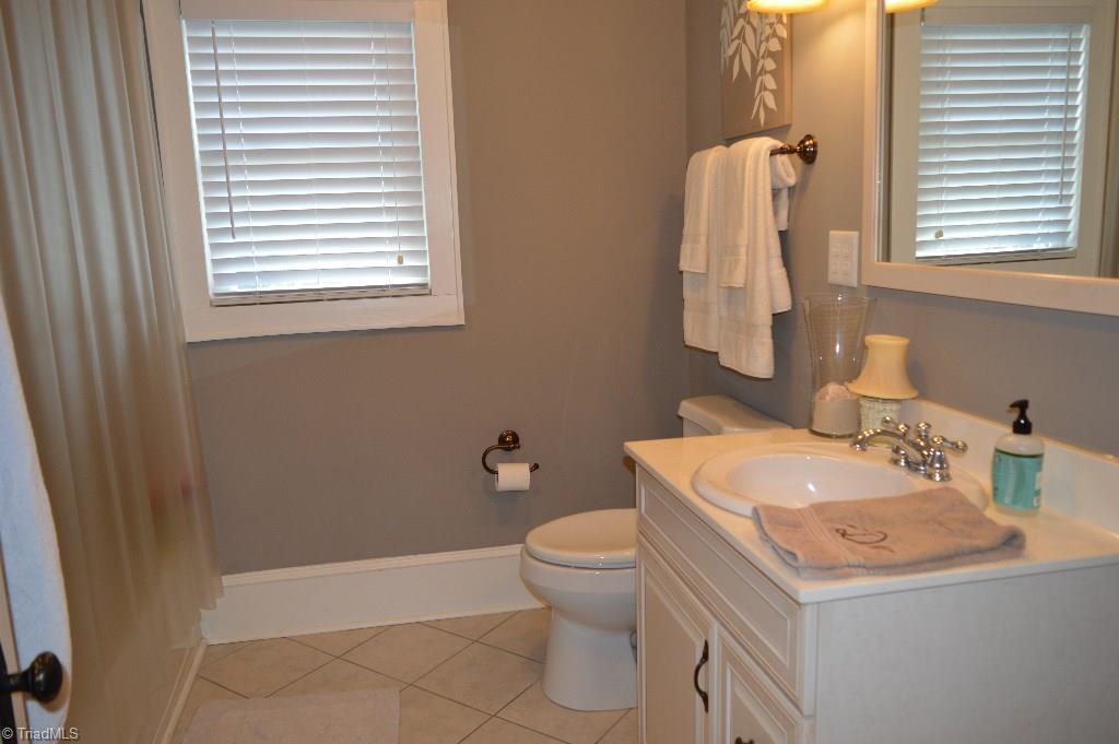 2808 Siloam Road Mount Airy, NC 27030 - Photo 14 of 29 Gallery Image 14
