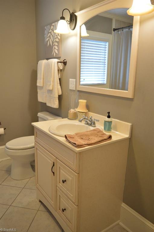2808 Siloam Road Mount Airy, NC 27030 - Photo 15 of 29 Gallery Image 15