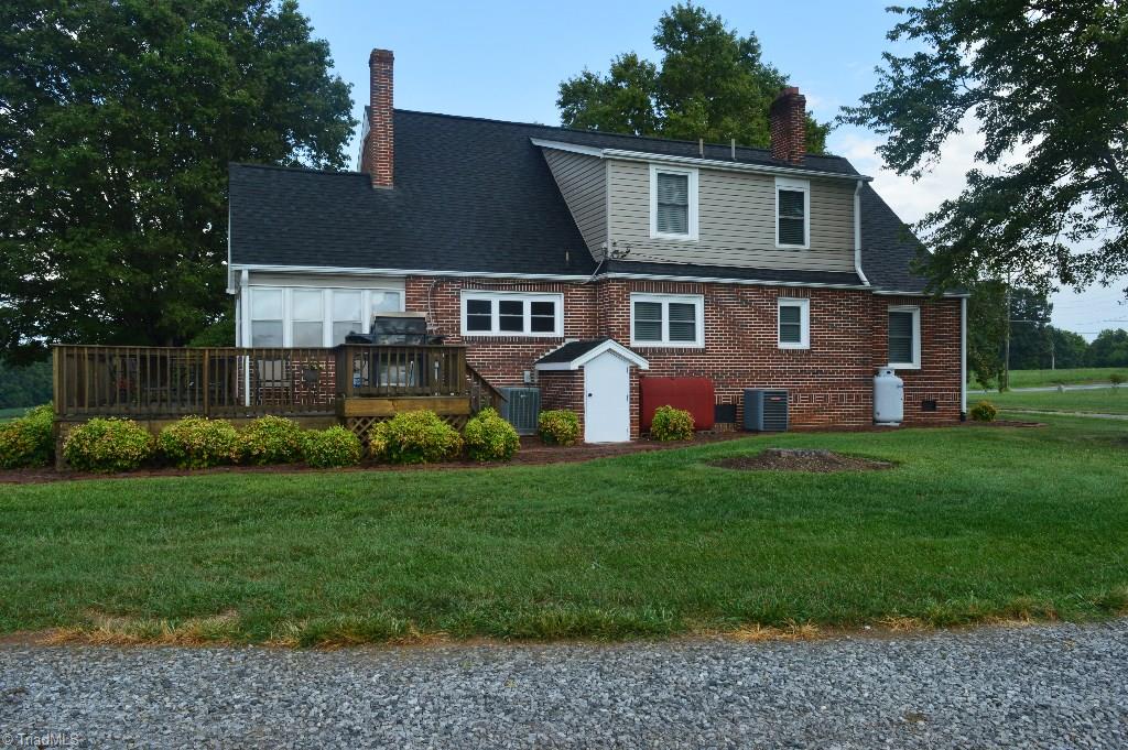 2808 Siloam Road Mount Airy, NC 27030 - Photo 27 of 29 Gallery Image 27