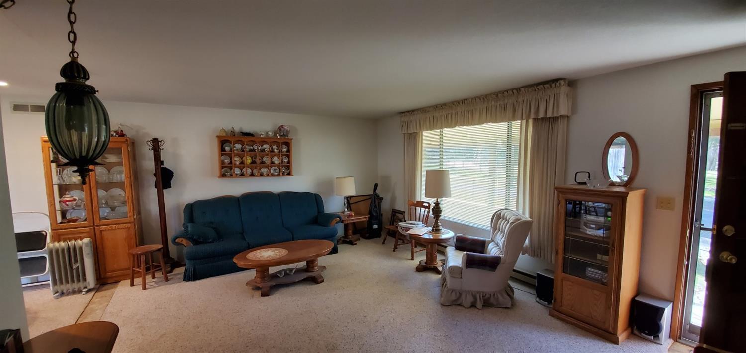 1060 West Harbeck Road Grants Pass, OR 97527 - Photo 14 of 28 Additional Photo