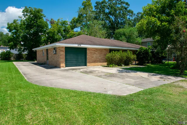 $175,000 | 109 Myrtle Street, Bayou Vista, LA 70380