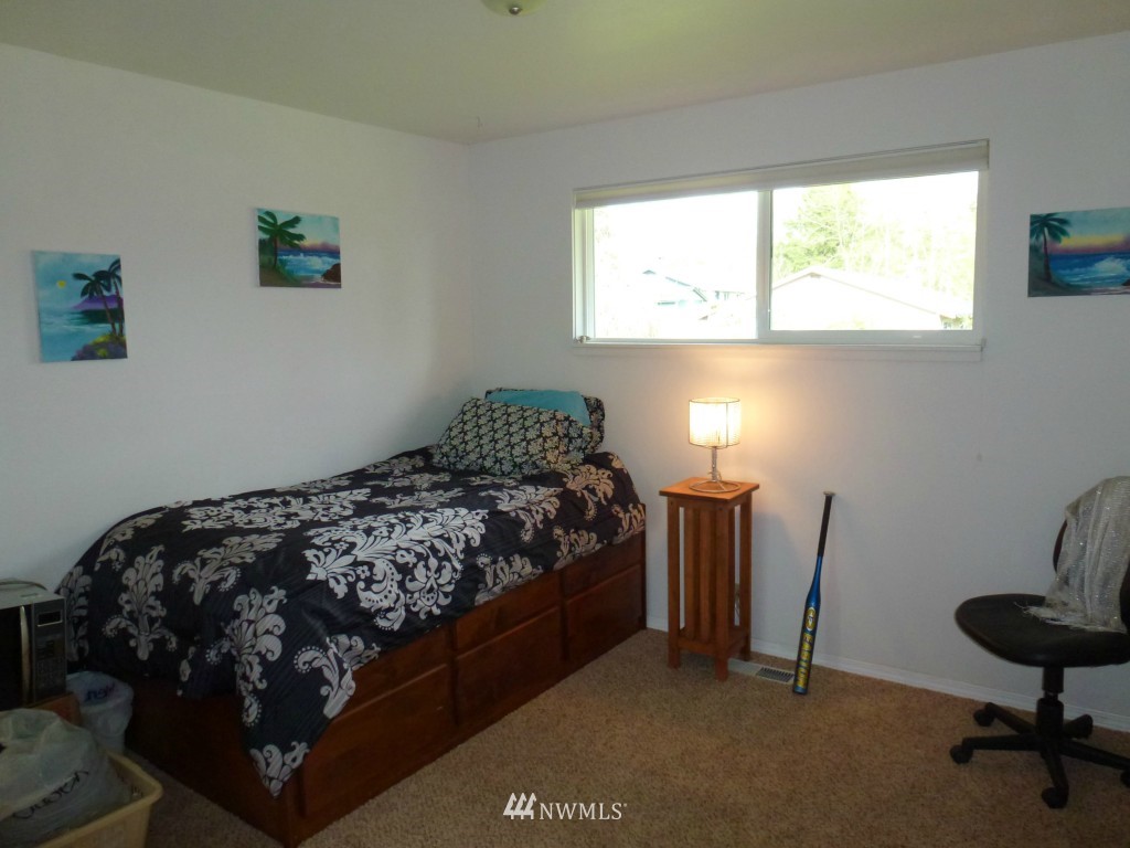 406 Old Hill Road Aberdeen, WA 98520 - Photo 12 of 25 Gallery Image 12
