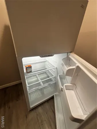 $825 | 4025 Hydraulic Avenue, Unit A, St. Louis, MO 63116