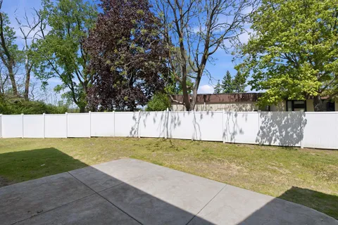 $750,000 | 4850 West 64th Street, Edina, MN 55435