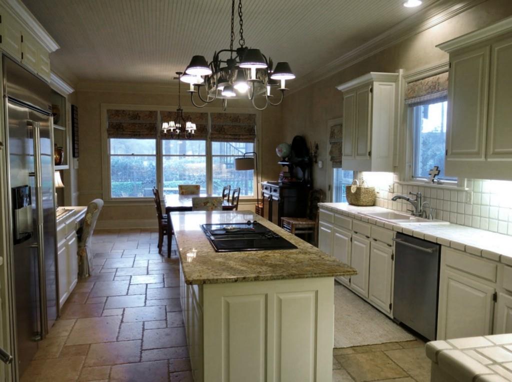 124 West Ruelle Drive Mandeville, LA 70471 - Photo 11 of 24 Gallery Image 11