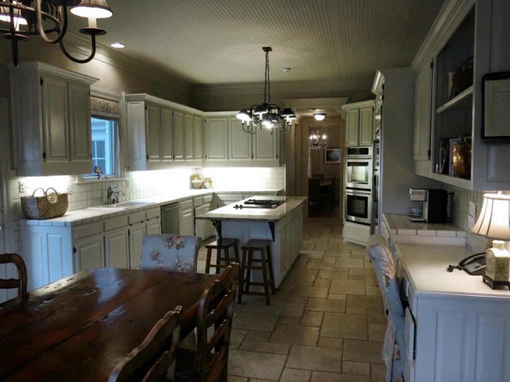 124 West Ruelle Drive Mandeville, LA 70471 - Photo 13 of 24 Gallery Image 13