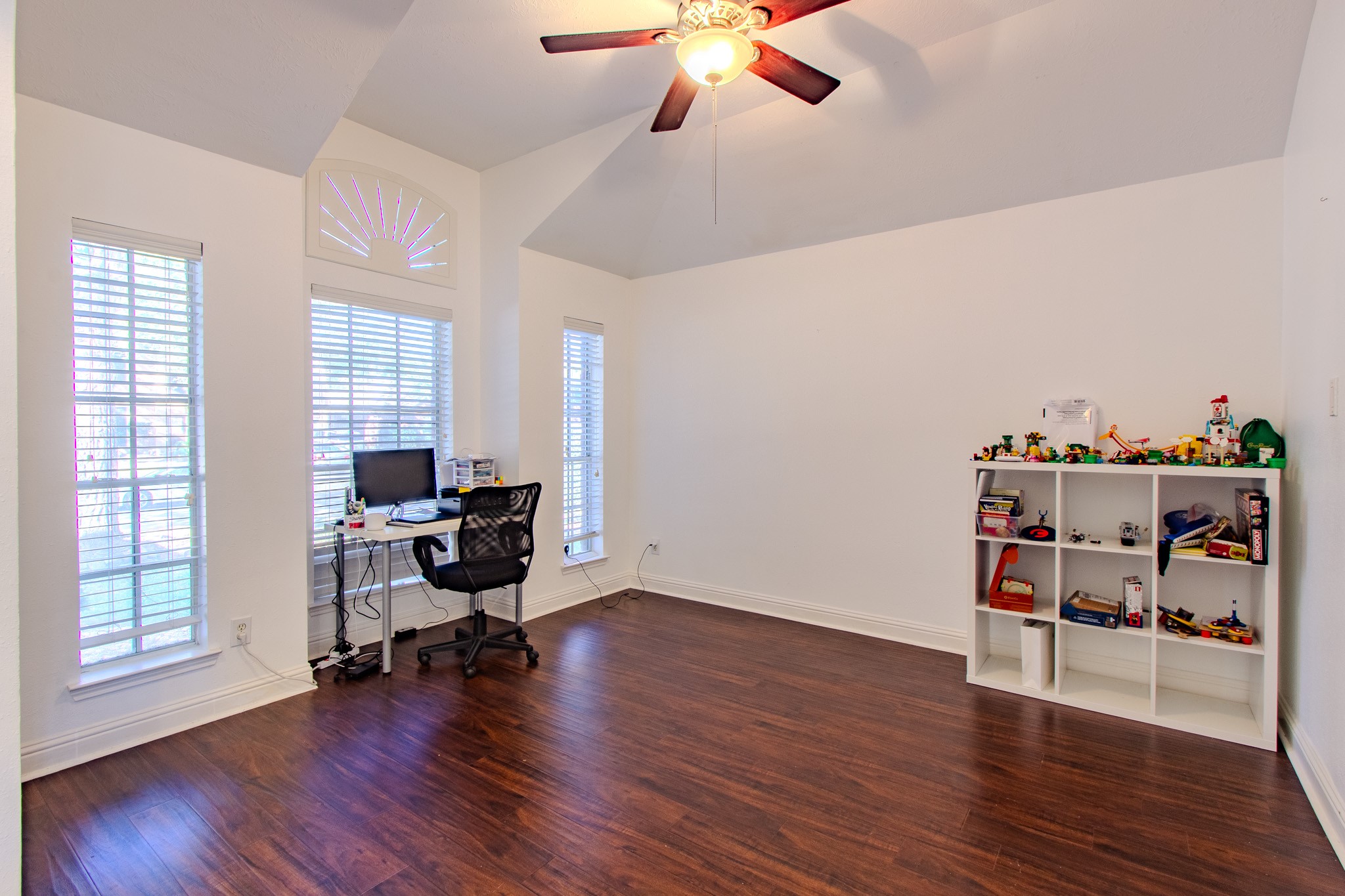 20922 Clovermeadow Spring, TX 77379 - Photo 5 of 32