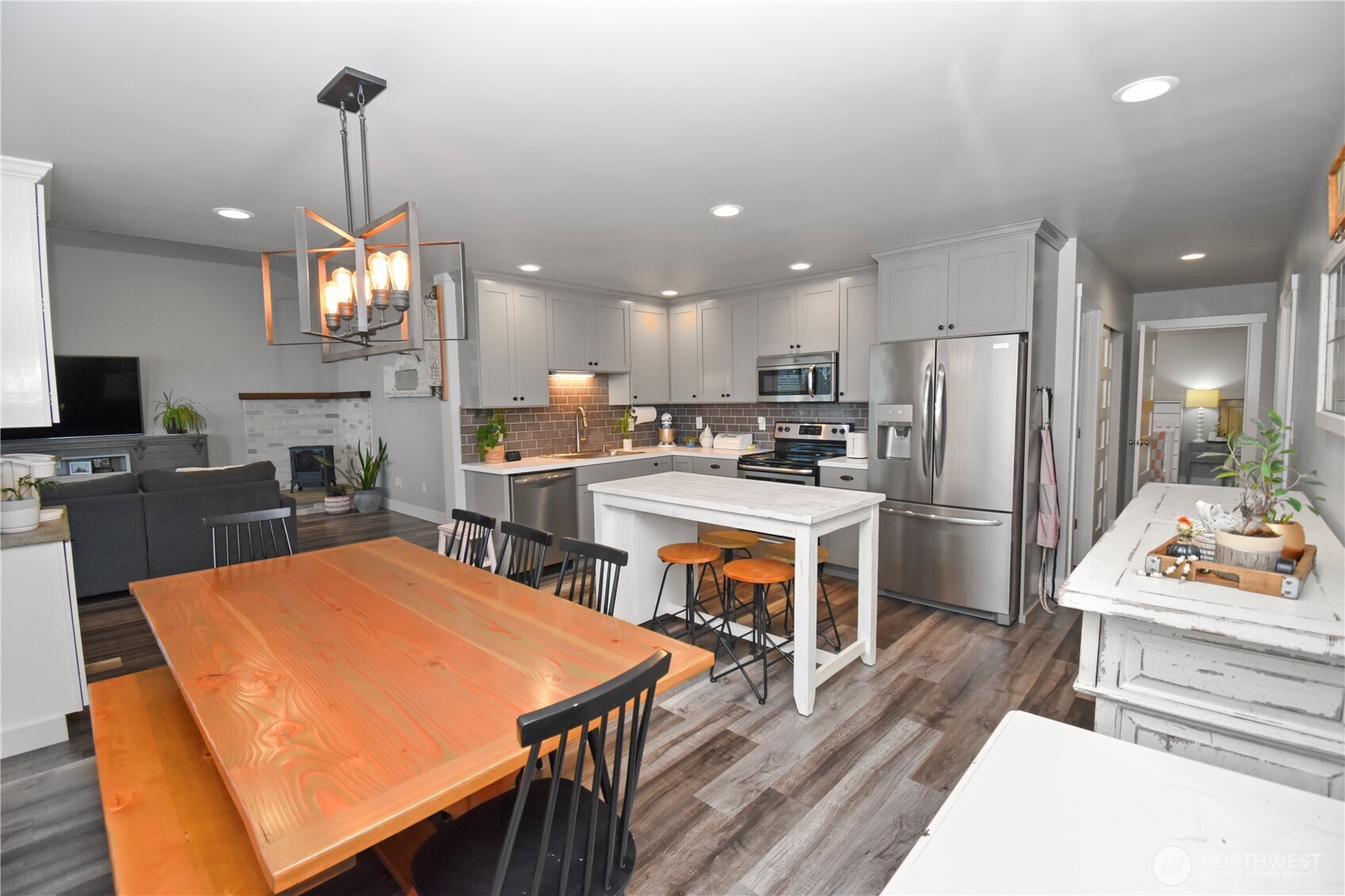 12419 Hilltop Road Arlington, WA 98223 - Photo 15 of 40