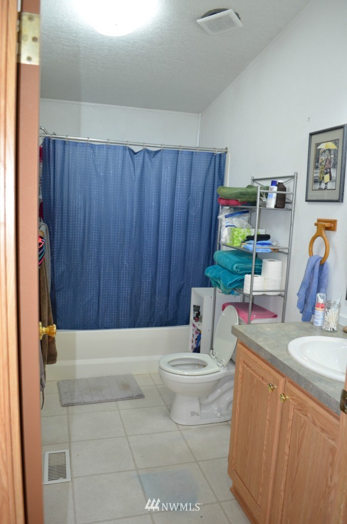 3827 Delphi Road Southwest Olympia, WA 98512 - Photo 10 of 11 Gallery Image 10
