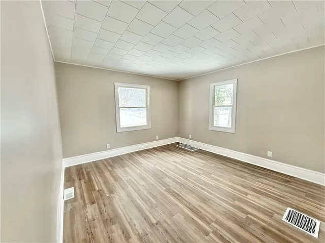 $177,900 | 570 High Street, Conneaut Lake, PA 16316