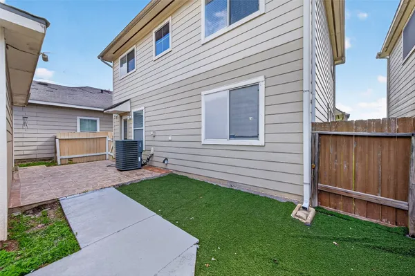 $2,000 | 1229 Verde Trails Drive, Houston, TX 77073