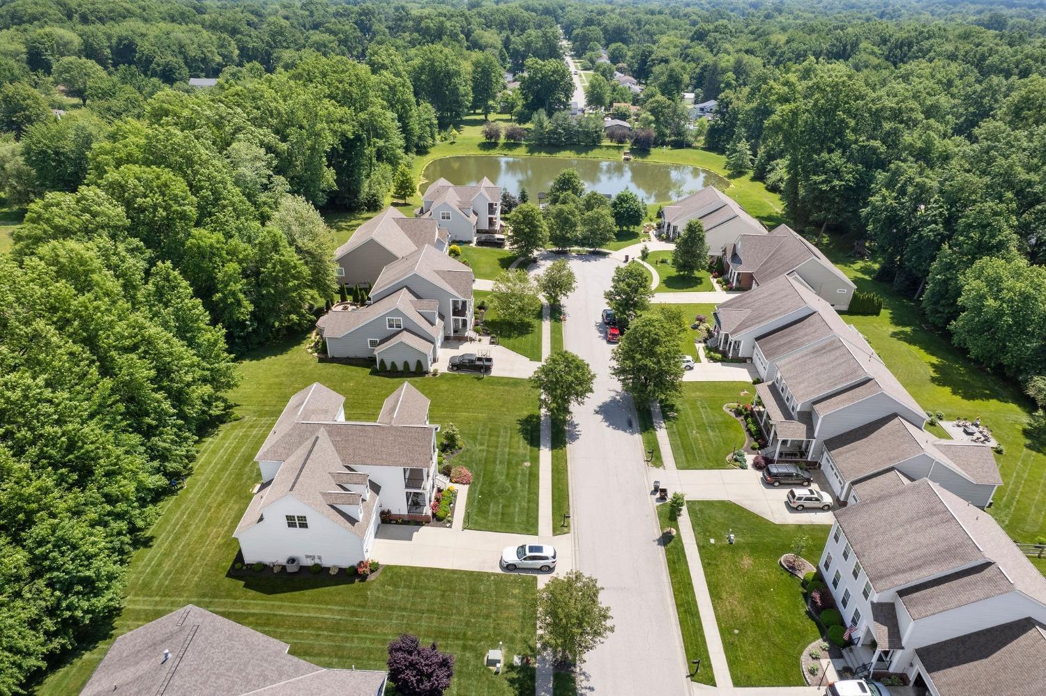 692 Hyacinth Road Cincinnati, OH 45245 - Photo 35 of 41