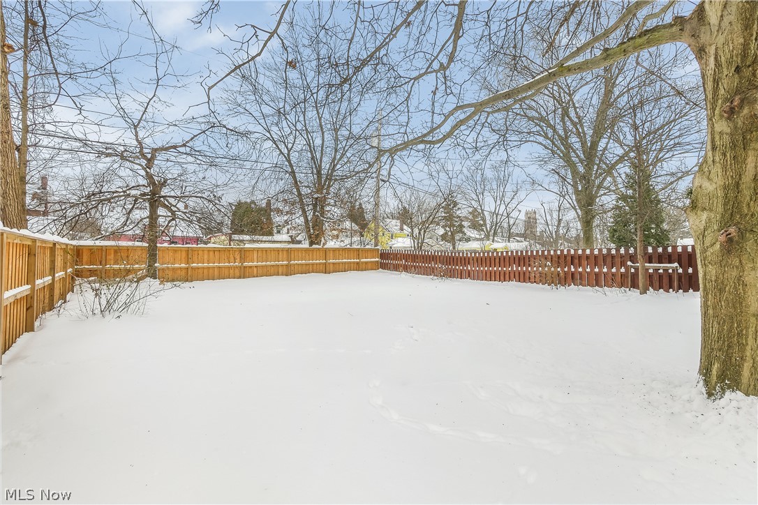 2613 Princeton Road Cleveland, OH 44118 - Photo 33 of 35 Gallery Image 33