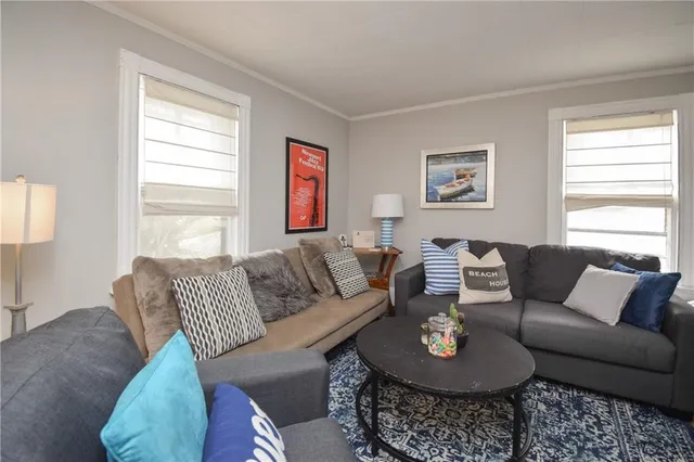 $8,000 | 16 Vaughan Avenue, Unit 2, Newport, RI 02840