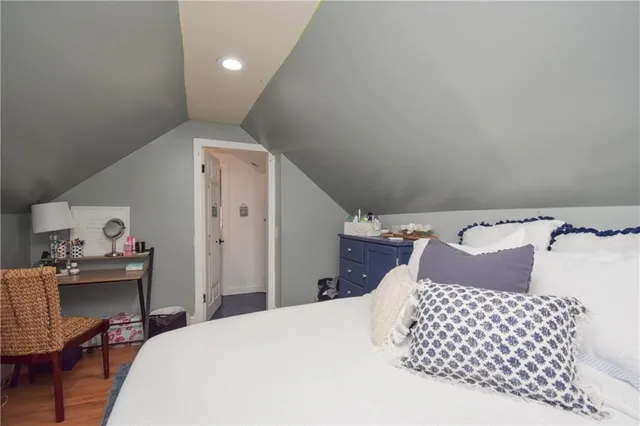 $8,000 | 16 Vaughan Avenue, Unit 2, Newport, RI 02840