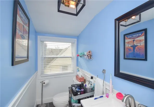 $8,000 | 16 Vaughan Avenue, Unit 2, Newport, RI 02840