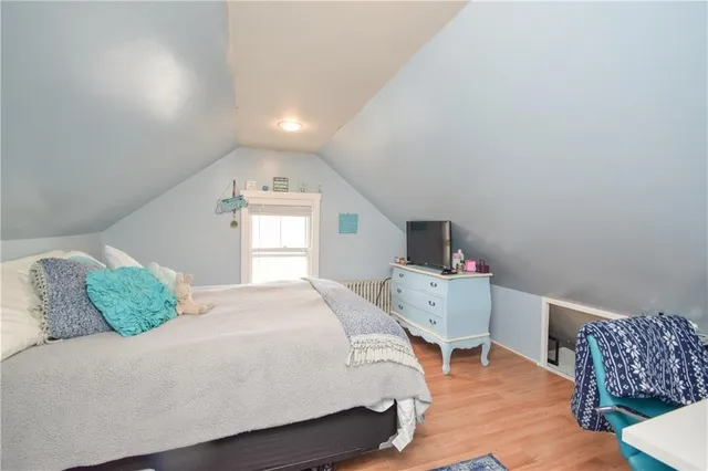 $8,000 | 16 Vaughan Avenue, Unit 2, Newport, RI 02840