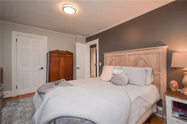 $8,000 | 16 Vaughan Avenue, Unit 2, Newport, RI 02840