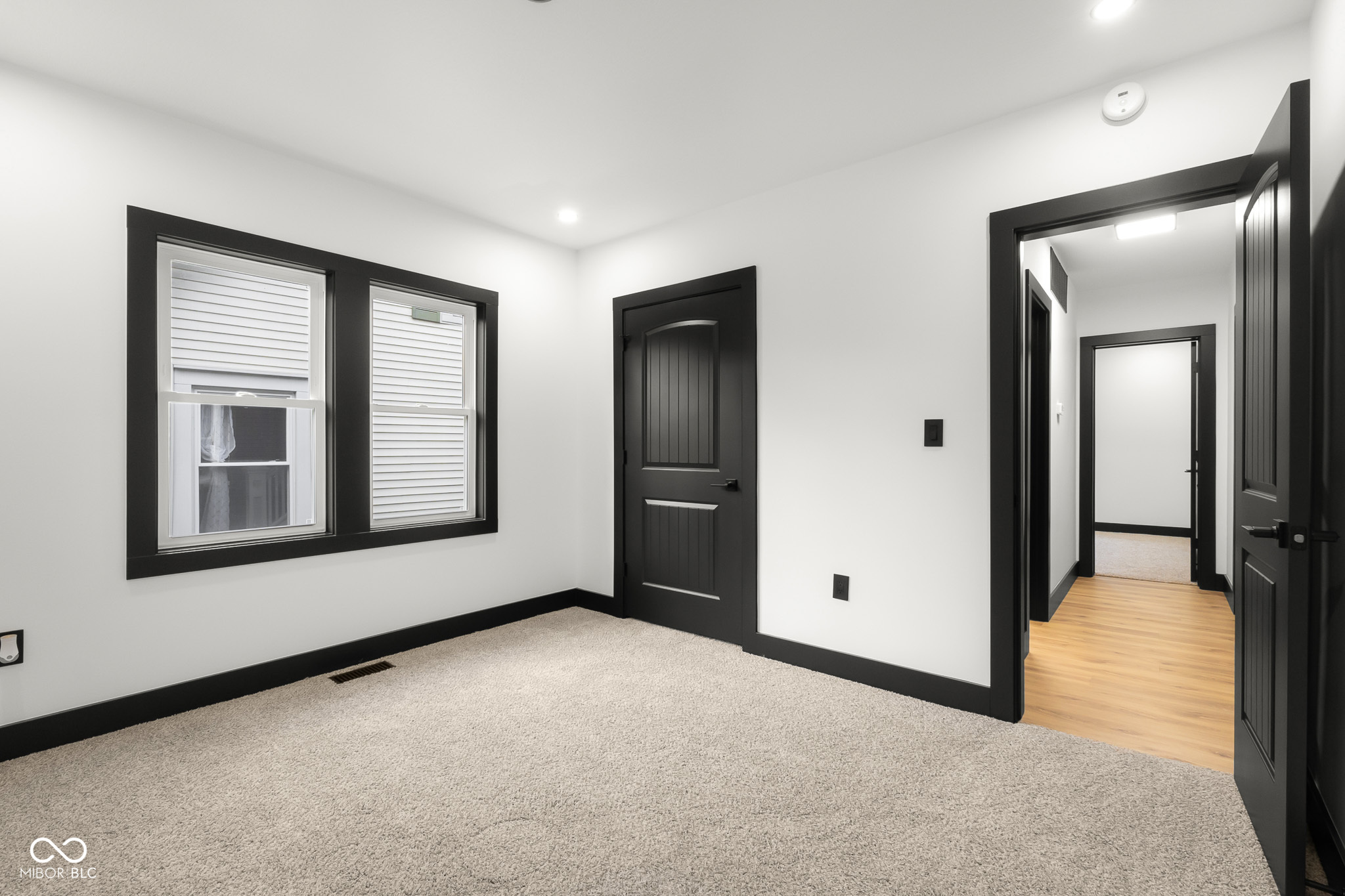 1647 Washington Street Columbus, IN 47201 - Photo 46 of 79