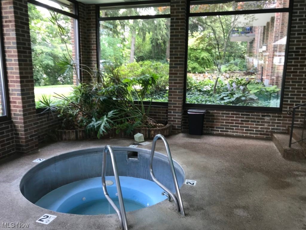 2375 Covington Road, Unit 114 Akron, OH 44313 - Photo 33 of 35 Gallery Image 33