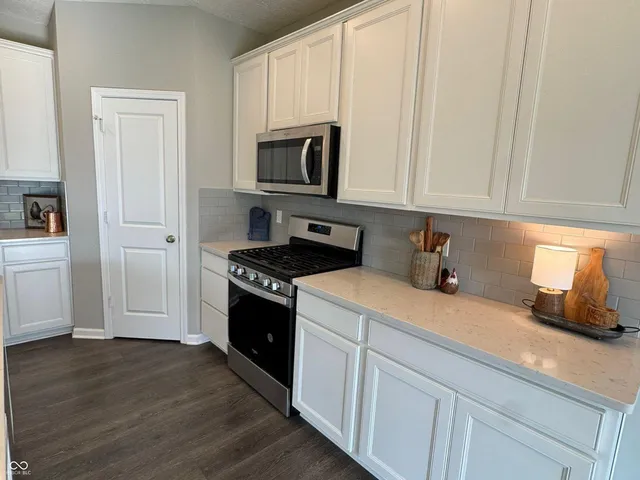 $374,450 | 645 Kilmore Drive, Pendleton, IN 46064