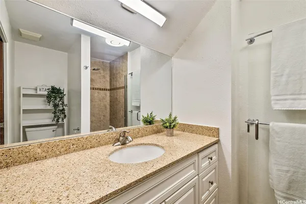 $3,500 | 46-033 Aliianela Place, Unit 1911, Kaneohe, HI 96744