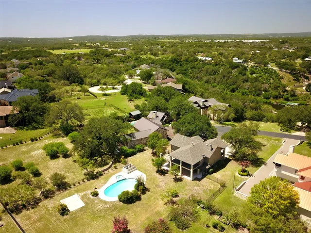 $645,000 | 339 Quail Run Court, Spicewood, TX 78669