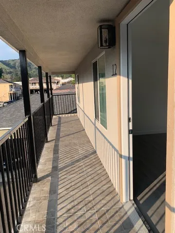 a picture of a floor