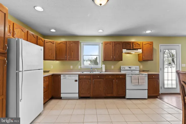 $369,900 | 31 Longstreet Drive, Carlisle, PA 17013