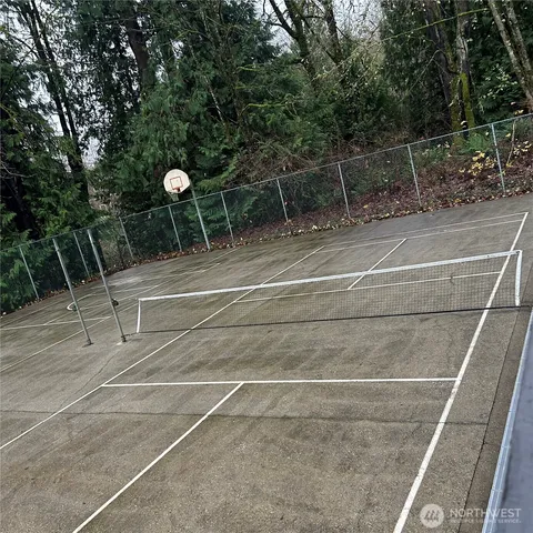 a view of a tennis court