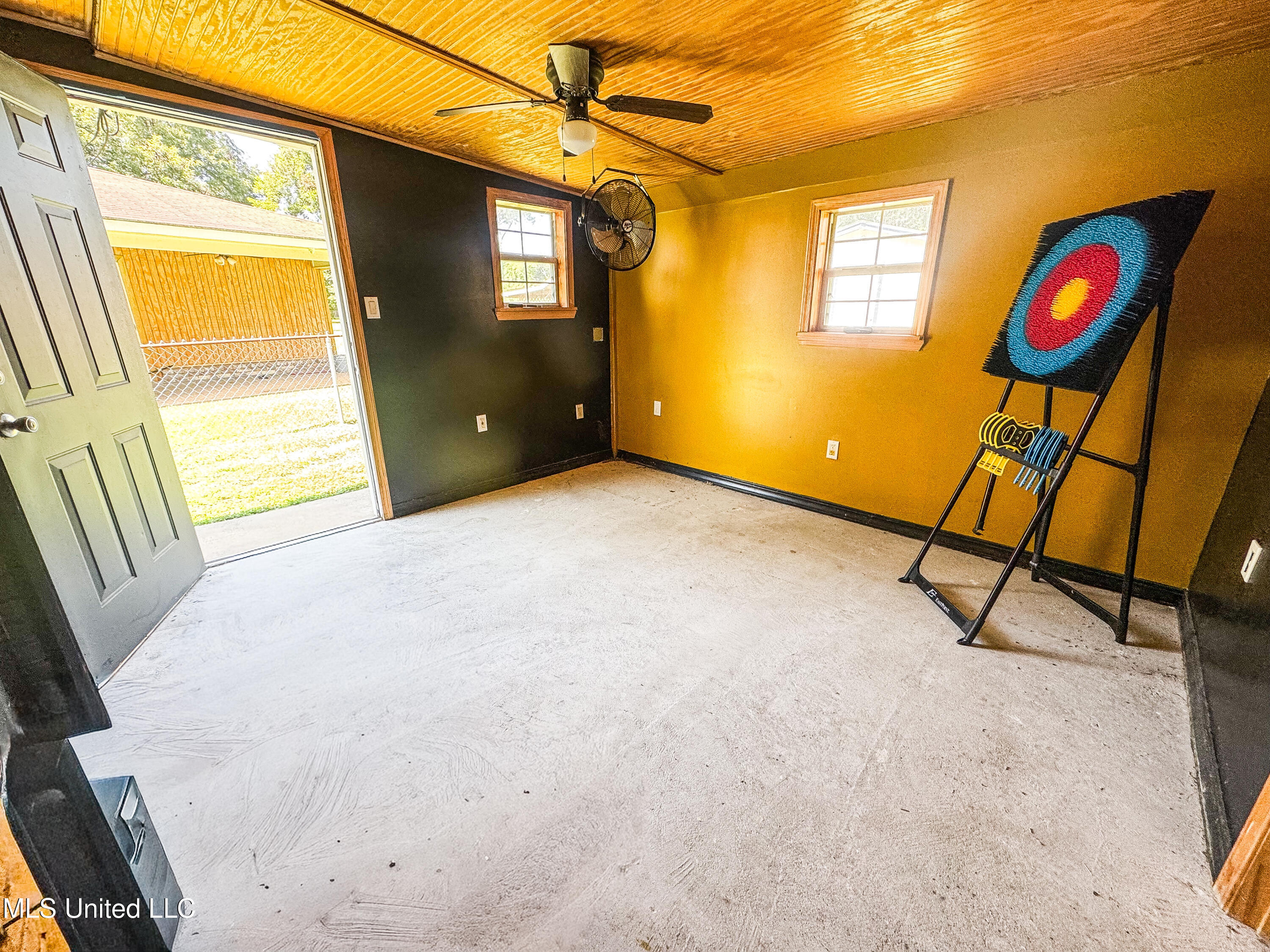 35 Pecan Way Natchez, MS 39120 - Photo 33 of 37 IMG_5065