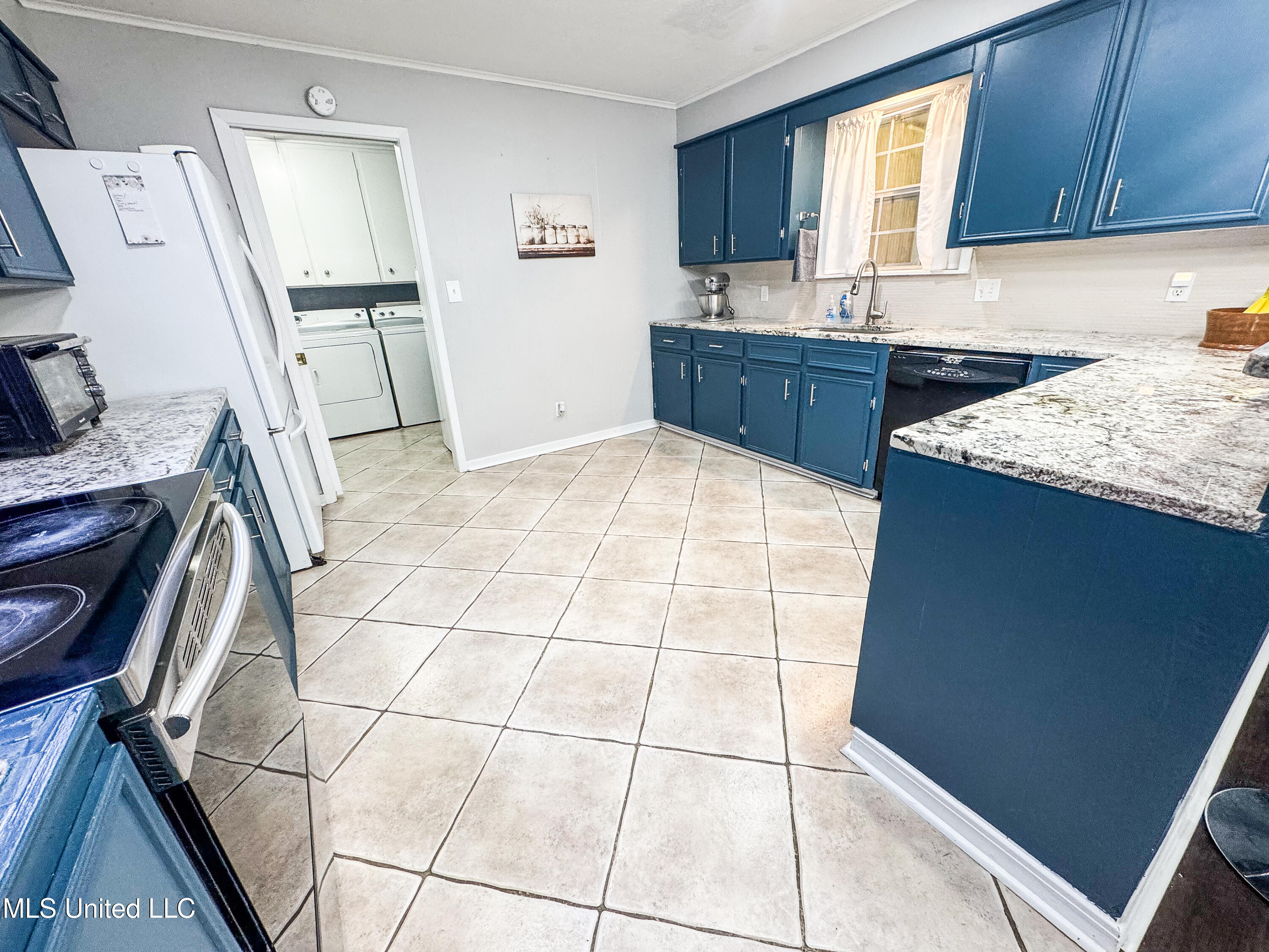 35 Pecan Way Natchez, MS 39120 - Photo 10 of 37 IMG_5034