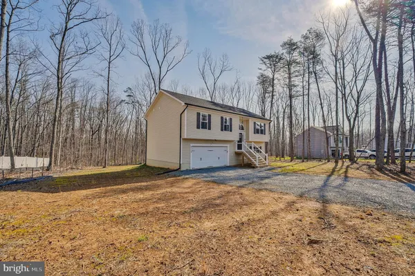 $2,550 | 9115 Granite Springs Road, Spotsylvania, VA 22551