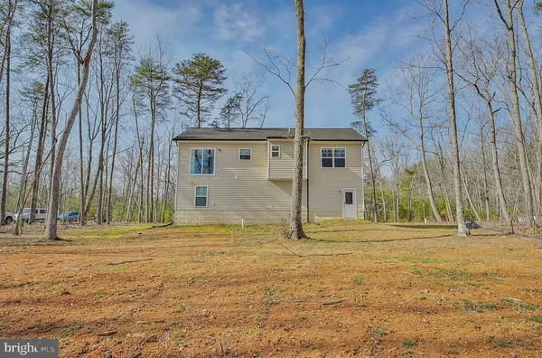 $2,550 | 9115 Granite Springs Road, Spotsylvania, VA 22551