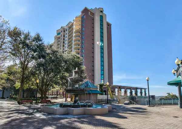 $2,400 | 300 South Duval Street, Unit 1603, Tallahassee, FL 32301