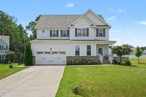 $499,900 | 40 Back Gate Court, Clayton, NC 27527