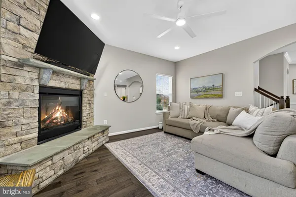$1,199,980 | 24960 McNair Place, Aldie, VA 20105