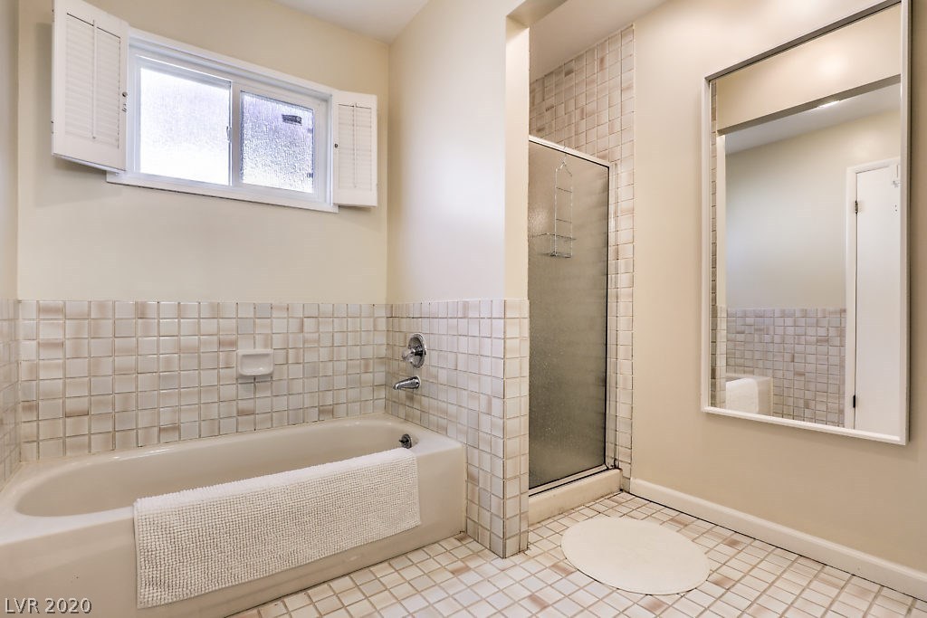 4541 Paseo El Rio Drive Las Vegas, NV 89121 - Photo 18 of 33
