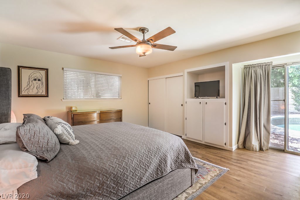 4541 Paseo El Rio Drive Las Vegas, NV 89121 - Photo 21 of 33