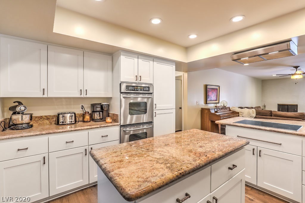 4541 Paseo El Rio Drive Las Vegas, NV 89121 - Photo 9 of 33