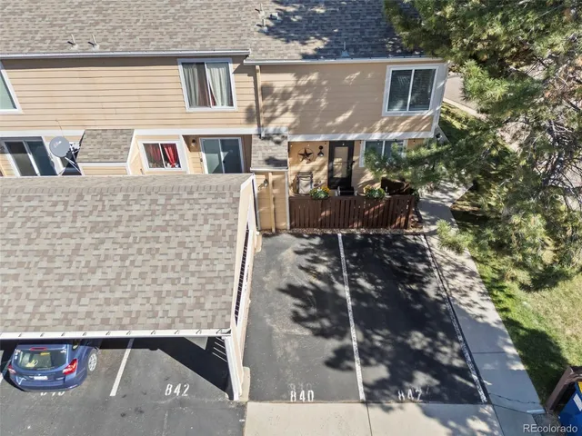$350,000 | 842 Summer Drive, Highlands Ranch, CO 80126