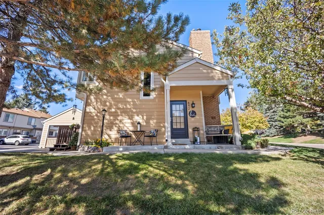 $350,000 | 842 Summer Drive, Highlands Ranch, CO 80126