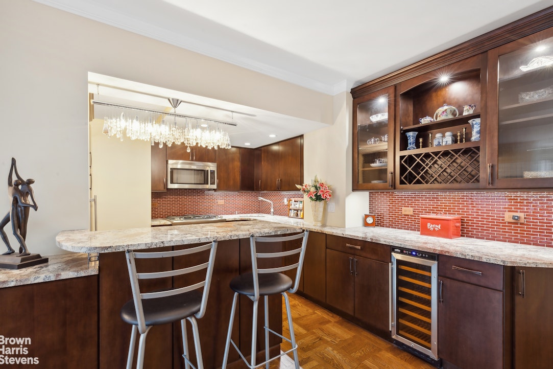 60 Sutton Place South, Unit 12NN Manhattan, NY 10022 - Photo 2 of 12