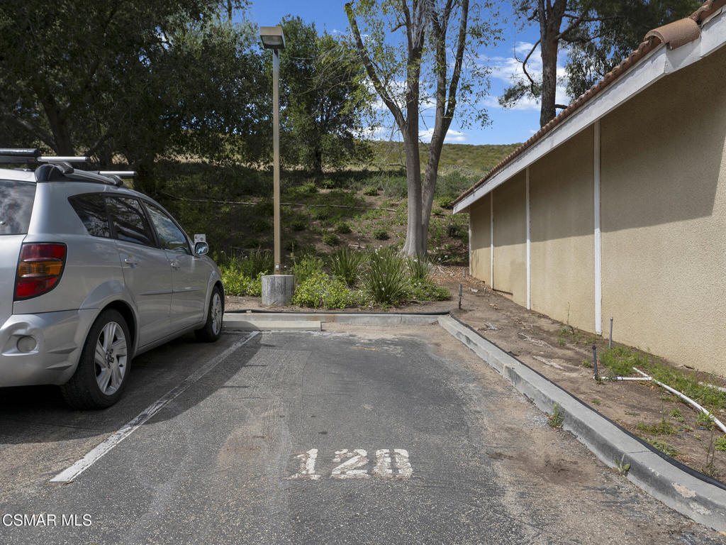 2731 Erringer Road, Unit 28 Simi Valley, CA 93065 - Photo 29 of 30 Gallery Image 29