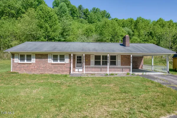 $289,000 | 355 Robinson Hollow Lane, Mountain City, TN 37683